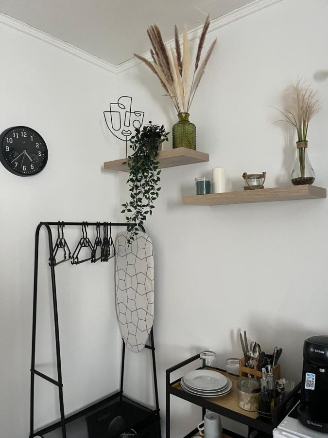 Studio Chez Joss Istres Exterior photo