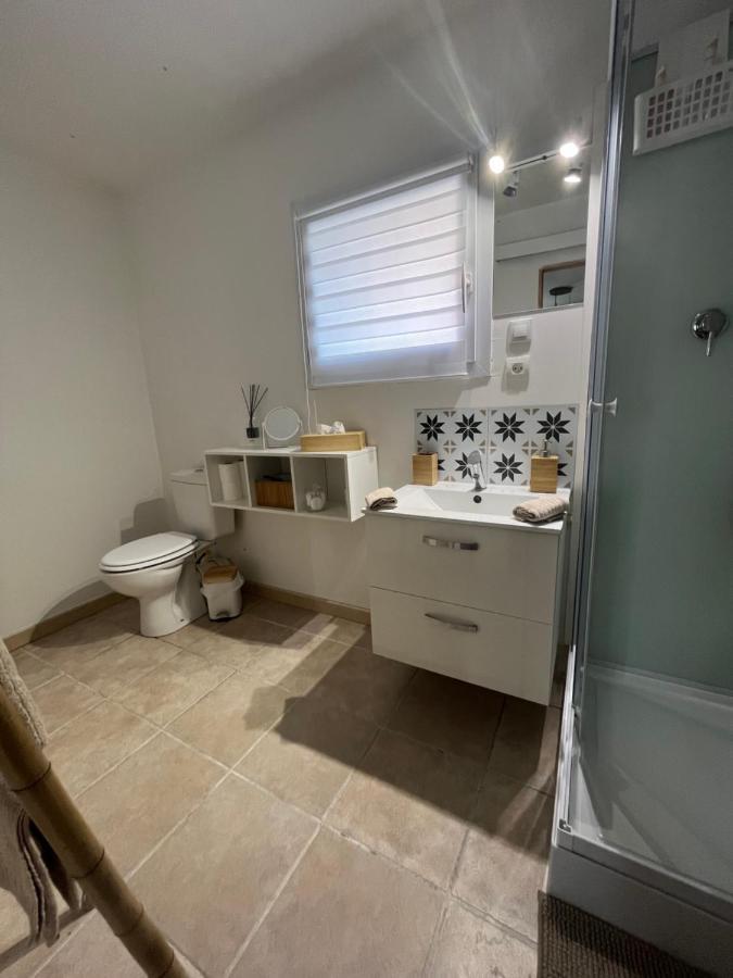 Studio Chez Joss Istres Exterior photo